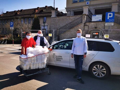 Wzywamy posiłki! Bidfood Farutex wspiera gastronomiczne akcje charytatywne